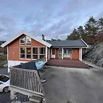 10 Person In Stathelle-by Traum Stathelle