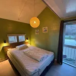 10 Person In Stathelle-by Traum