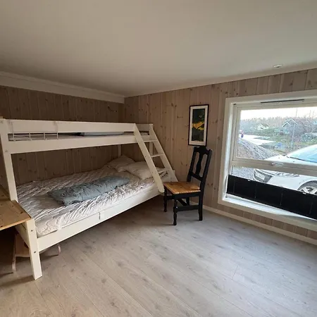 10 Person In Stathelle-by Traum * Stathelle