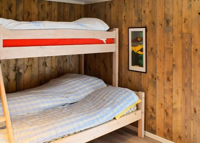 10 Person In Stathelle-by Traum